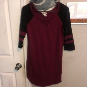 Bozzolo maroon mini dress with 3/4 sleeves